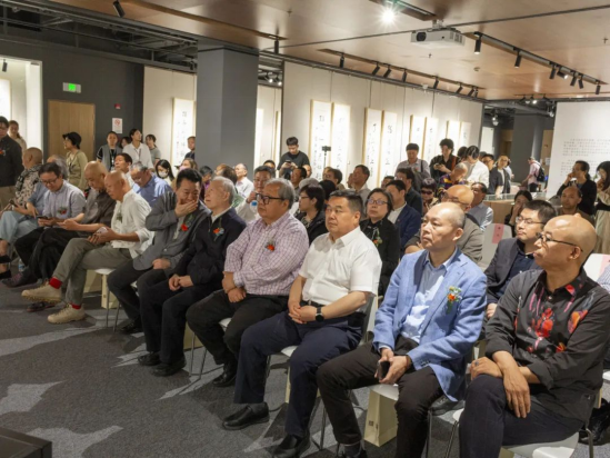 ��8-long8(����)Ψһ�ٷ���վ